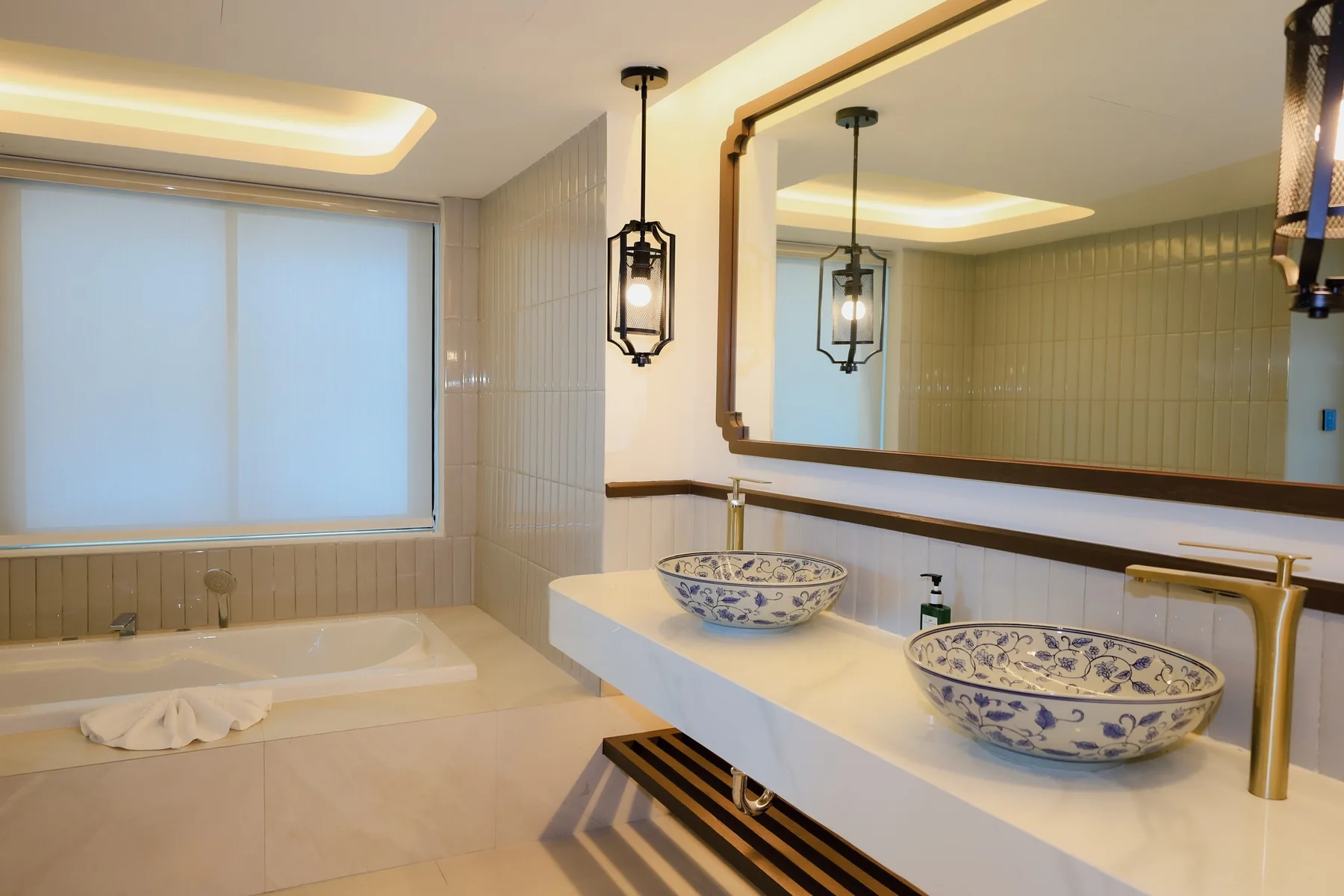 Panorama Suite · photograph 5